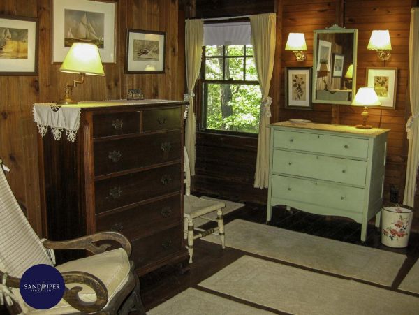 Cape Cod Home 995033