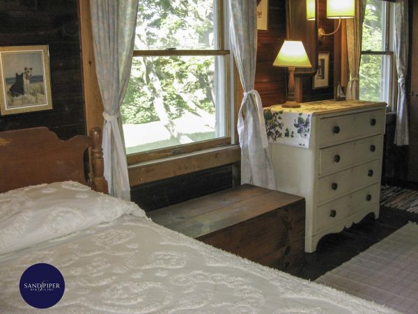 Cape Cod Home 995033