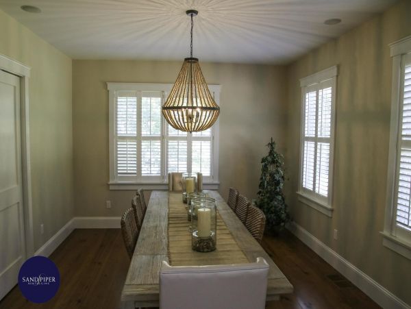 Cape Cod Home 995034