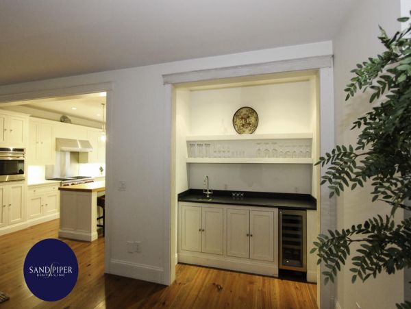 Cape Cod Home 995034