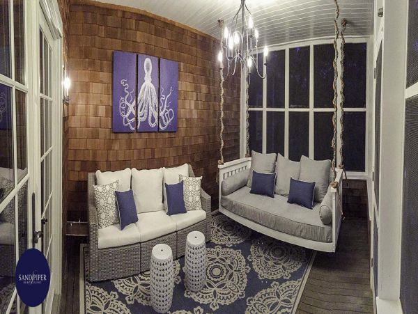 Cape Cod Home 995034