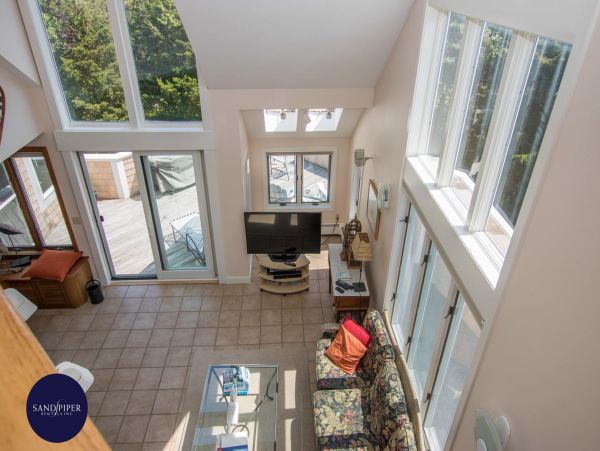Cape Cod Home 995035