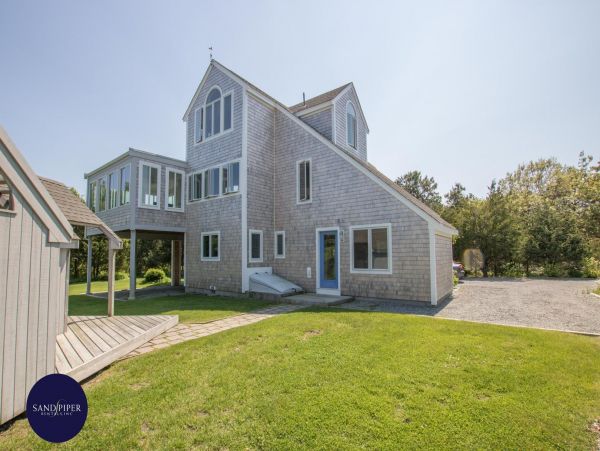 Cape Cod Home 995035