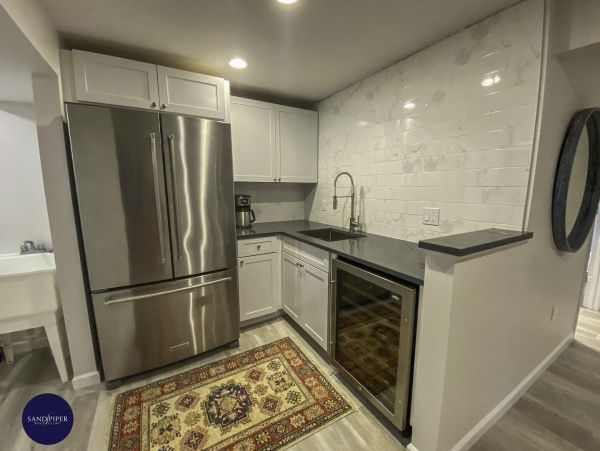 Cape Cod Home 995038