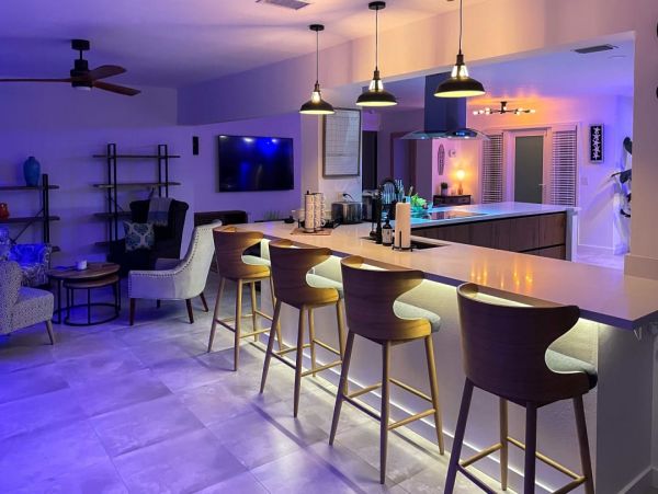 Beautiful Hollywood FL Vacation Home Private Pool & Dock