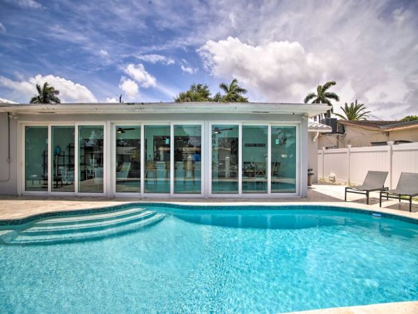 Beautiful Hollywood FL Vacation Home Private Pool & Dock