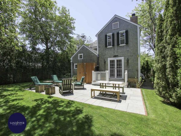 Cape Cod Home 995041