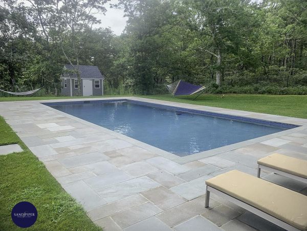 Cape Cod Home 995044