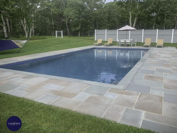Cape Cod Home 995044