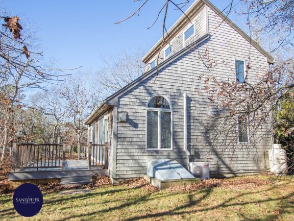 Cape Cod Home 995047