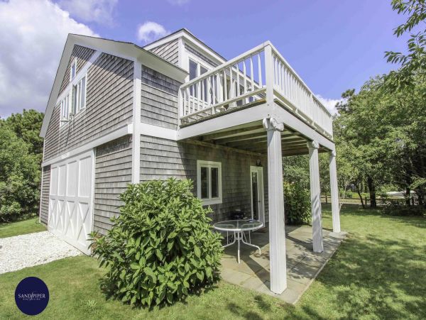 Cape Cod Home 995049
