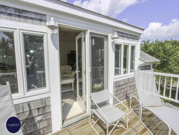 Cape Cod Home 995049