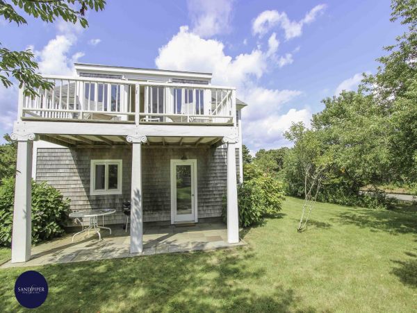 Cape Cod Home 995049