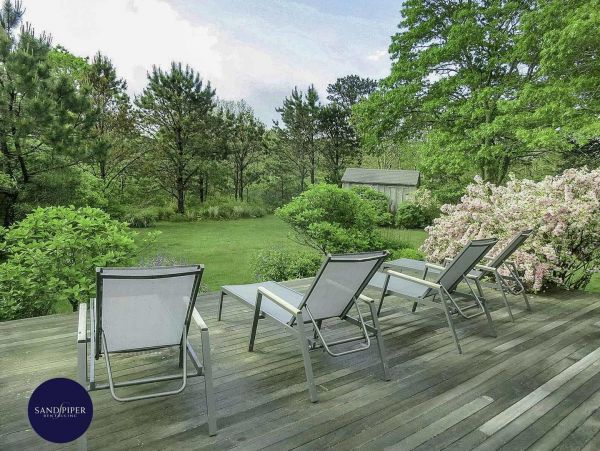 Cape Cod Home 995050