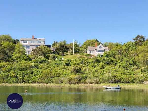 Cape Cod Home 995051