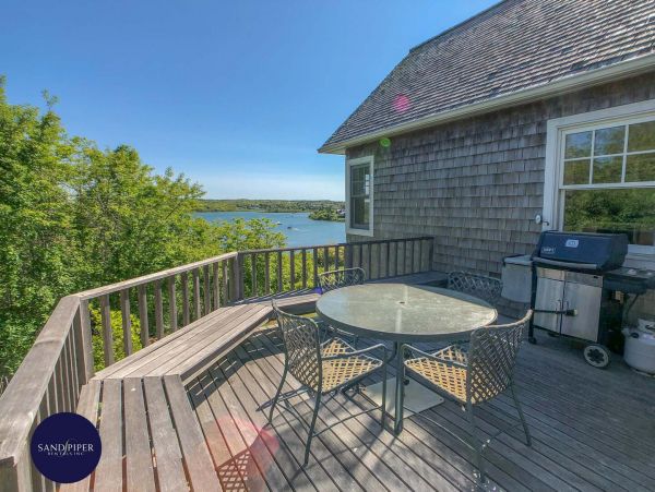 Cape Cod Home 995051