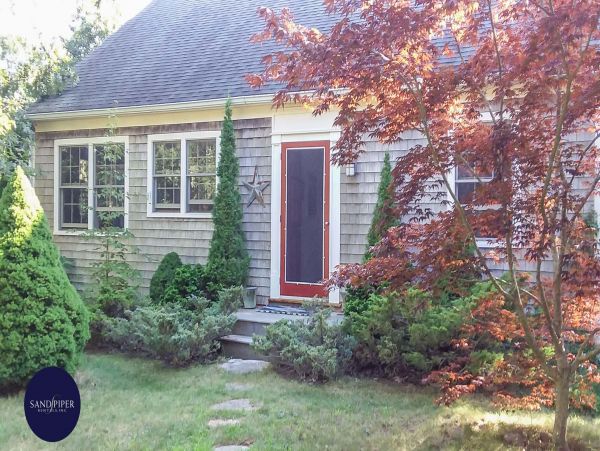 Cape Cod Home 995052