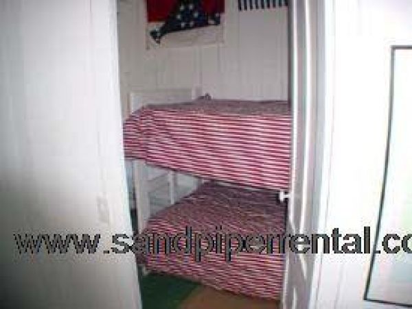 Cape Cod Home 995054