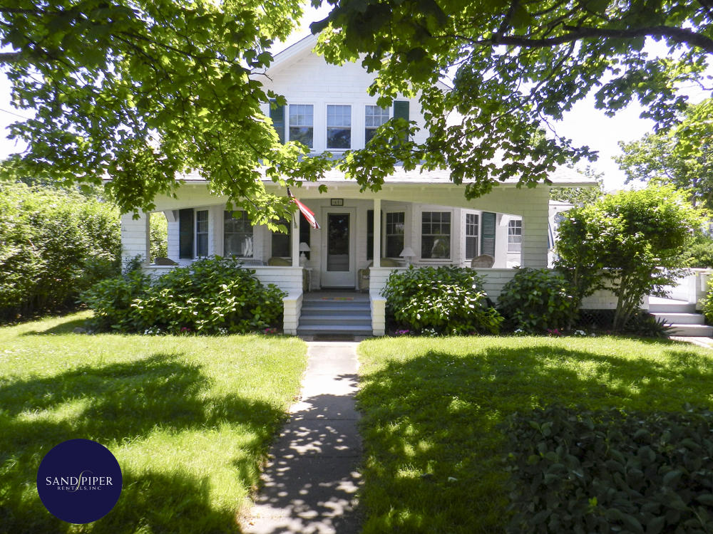 Cape Cod Home 995055