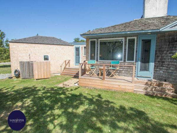 Cape Cod Home 995057