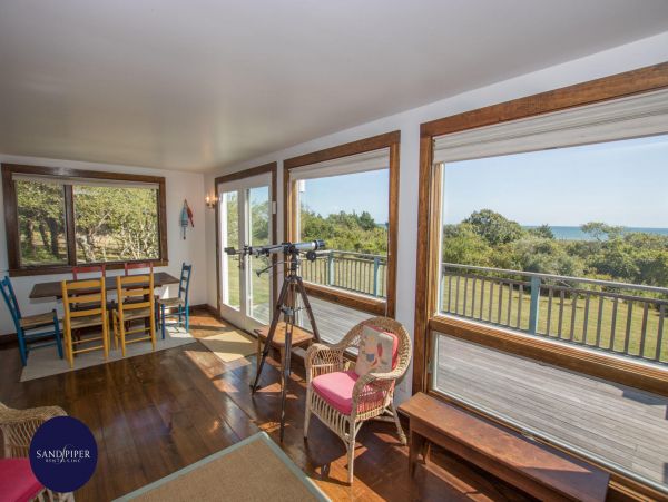 Cape Cod Home 995057