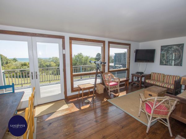 Cape Cod Home 995057