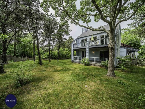 Cape Cod Home 995058