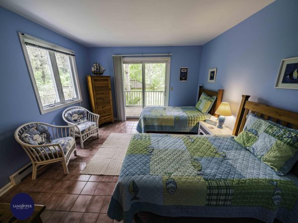 Cape Cod Home 995058