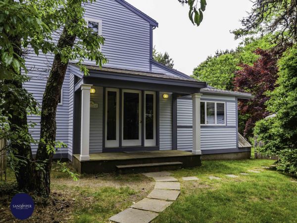 Cape Cod Home 995058