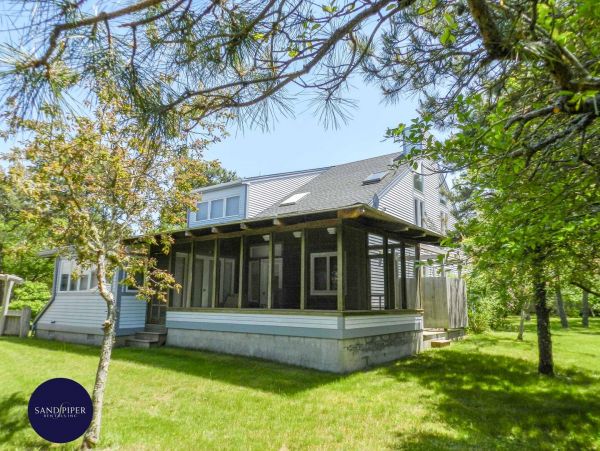 Cape Cod Home 995058