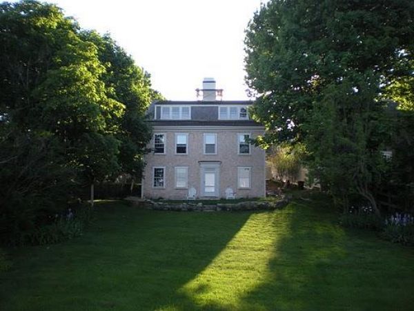Cape Cod Home 995059