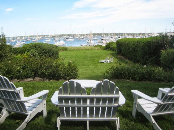 Cape Cod Home 995059
