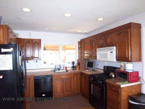 Cape Cod Home 995061
