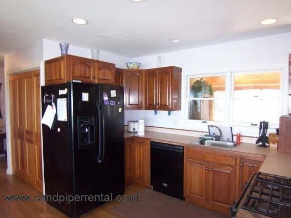 Cape Cod Home 995061