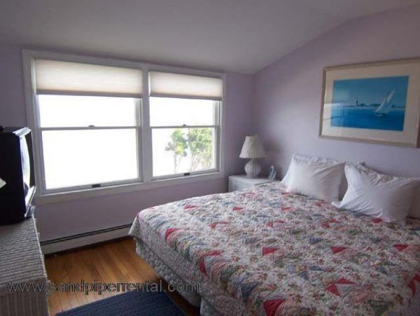 Cape Cod Home 995061