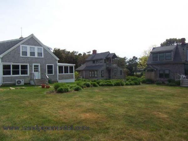 Cape Cod Home 995061