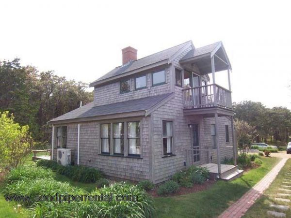 Cape Cod Home 995061
