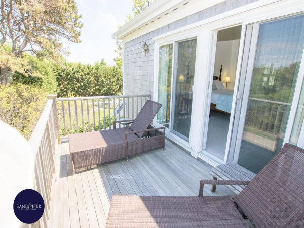 Cape Cod Home 995065