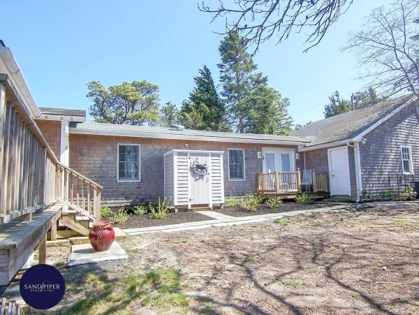 Cape Cod Home 995070