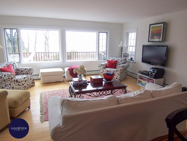 Cape Cod Home 995070