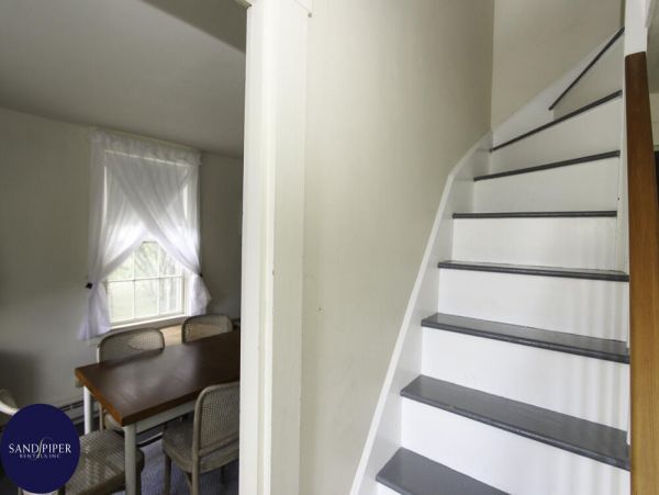 Cape Cod Home 995074