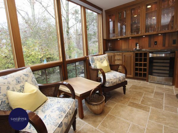 Cape Cod Home 995076
