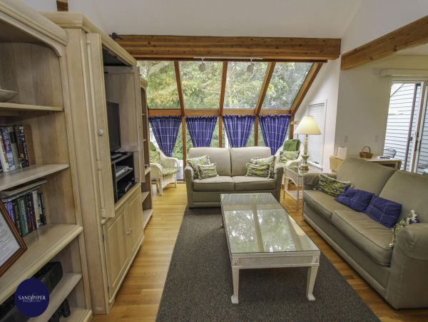Cape Cod Condo 995078