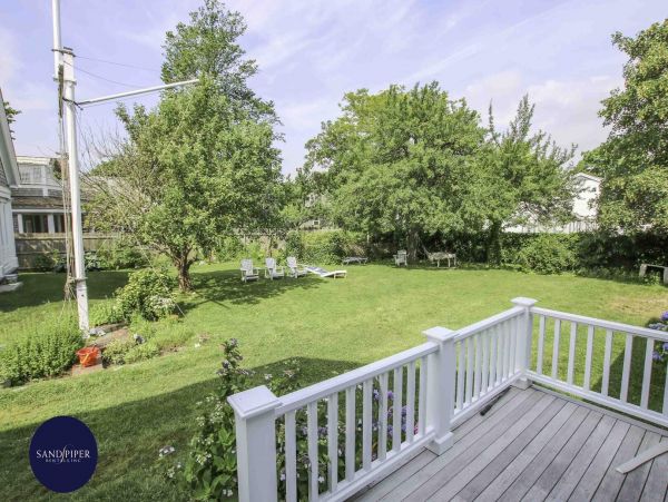 Cape Cod Home 995082