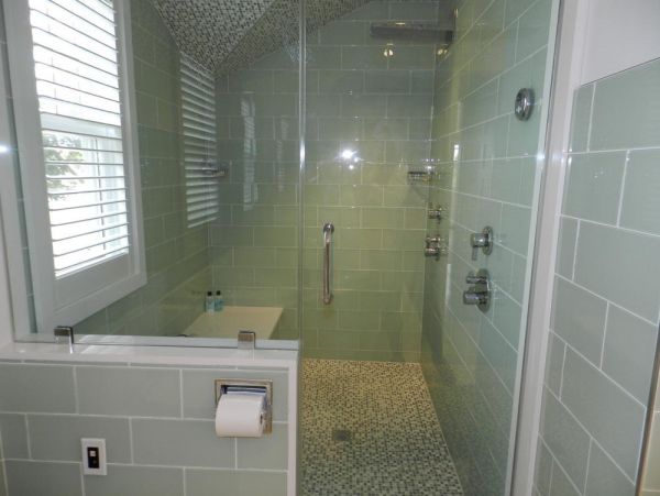 Cape Cod Home 995084