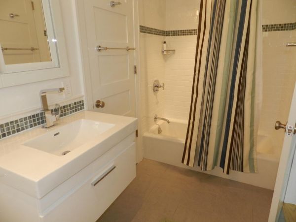 Cape Cod Home 995084