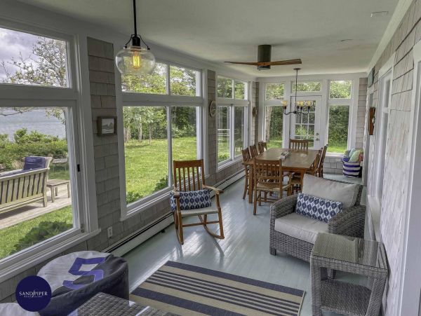 Cape Cod Home 995086