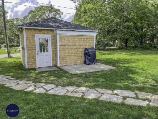 Cape Cod Home 995086