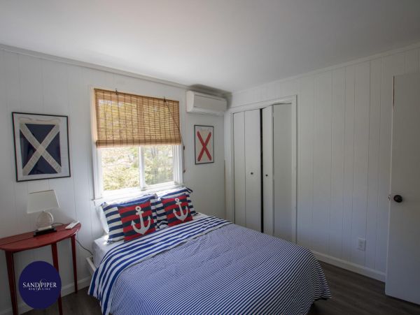 Cape Cod Home 995087