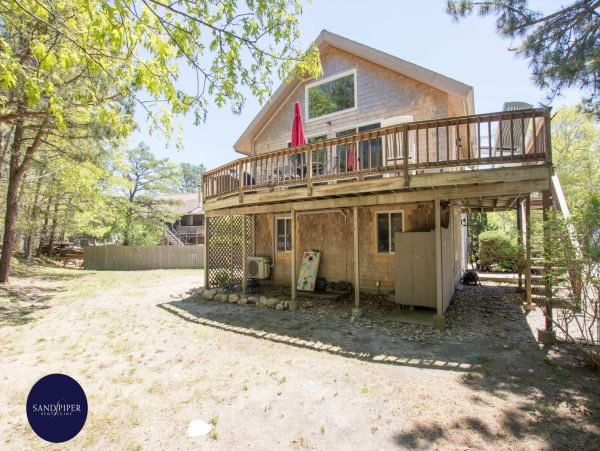 Cape Cod Home 995087